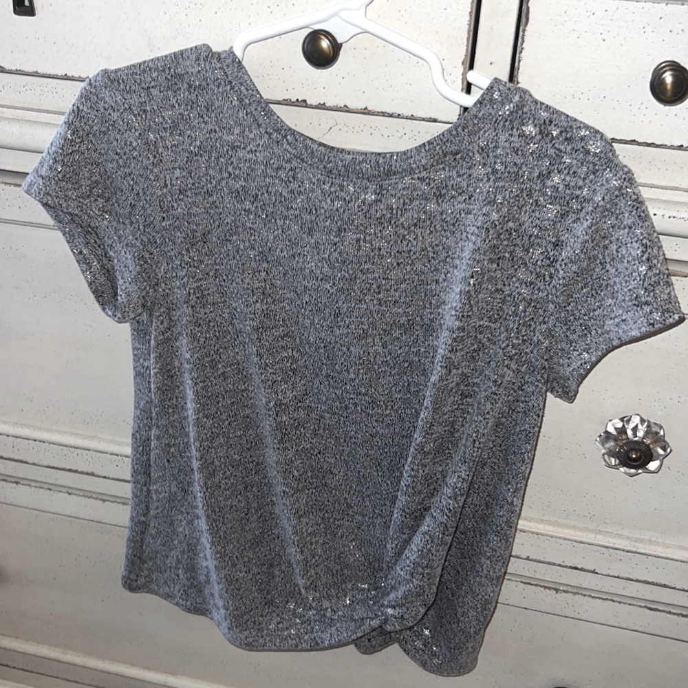 More Than Magic gray shortsleeve soft comfy shirt with silver stars XS (4/5)​​